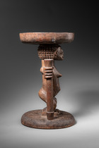 Karyatidenhocker, D. R. Kongo, Chokwe, Größe: H: 27,5 cm D: 17,5 cm (H: 10.8 inch D: 6.9 inch), ID: 3053736 - 4/7