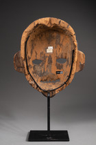 Anthropomorphe Maske "mfon ekpo", Nigeria, Ibibio, Größe: H: 27 cm (H: 10.6 inch), ID: 3053768 - 3/4